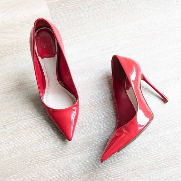 Christian Dior Red Patent Leather Pointed Toe Stiletto Heel Pumps, size 35 - Picture 1 of 14